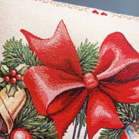 Poszewka gobelinowa świąteczna prztykana złotą nitką 45x45